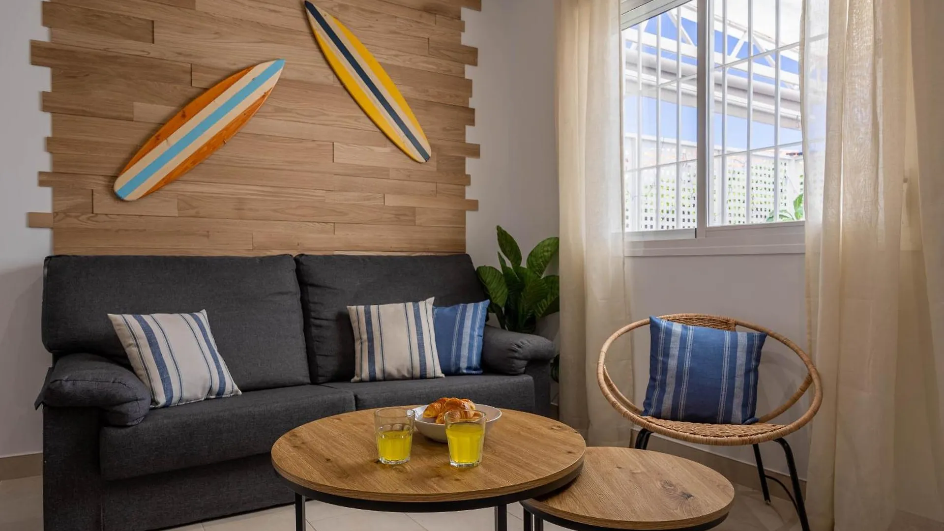 Aire Siroco - Beach Apartment 14 贝纳尔马德纳